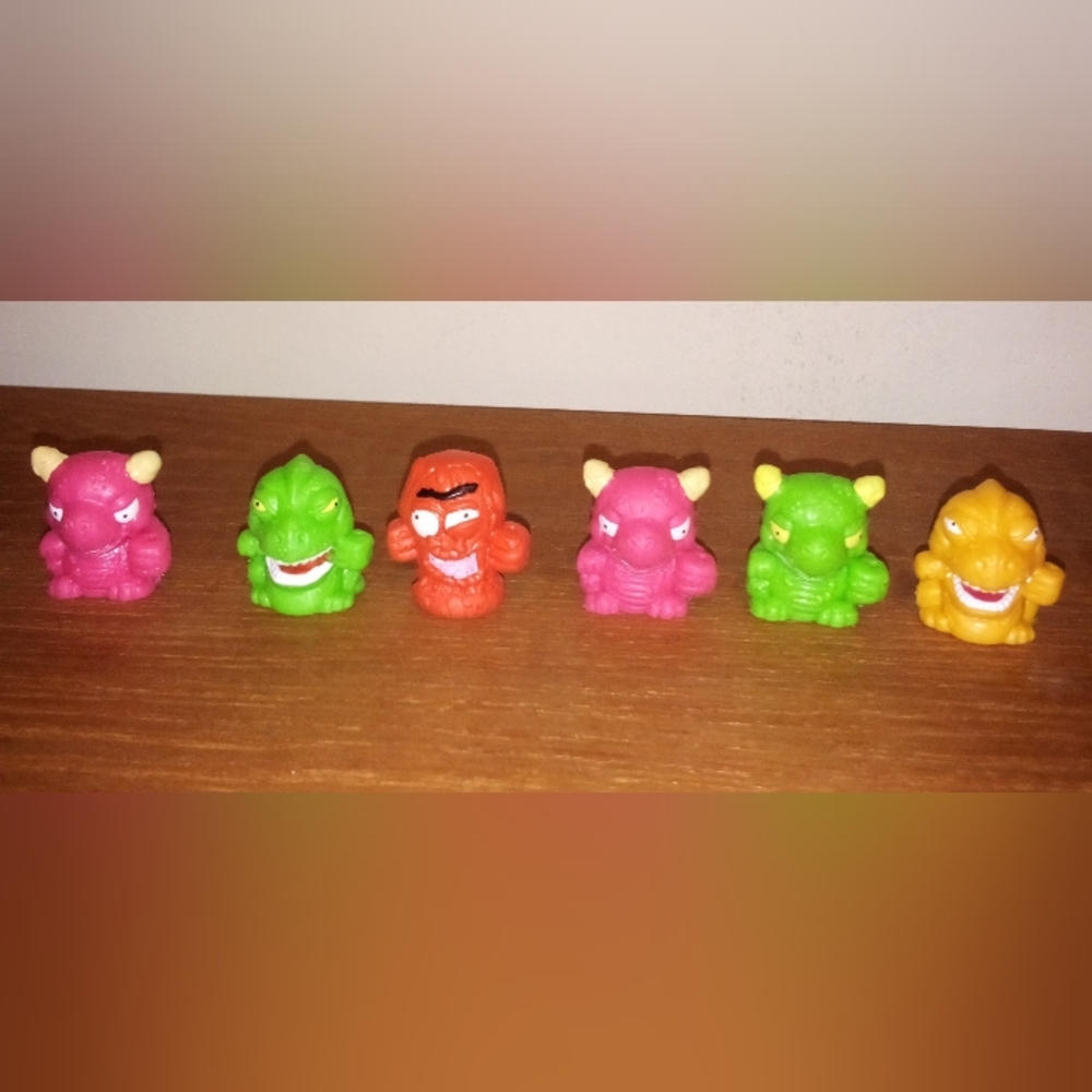 Grossery Gang Series 5 Jurassic Muck Lot Of 6 Holiday Christmas